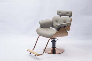 Chaises de <span class=keywords><strong>salon</strong></span> de coiffure uniques de style <span class=keywords><strong>italien</strong></span>, avec base en éponge haute densité, peinture dorée, couleur or et accoudoirs en bois massif - Product Image 4