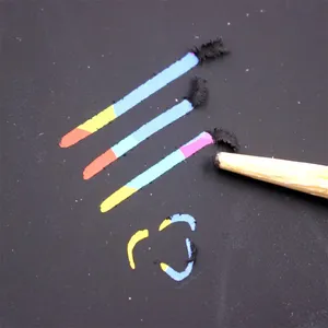 Jouets d'éducation précoce bricolage arc-en-ciel scratch art sans gâchis peinture cartes en papier avec stylet en bois ou en plastique