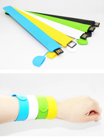 Bracelet Clé USB 64 Go 32 Go 16 Go 8 Go, Clé USB 2.0 Portable en Silicone, Disque Mémoire Flash à Enrouler au Poignet