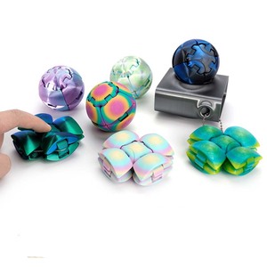 Balle magique rebondissante imprimée en <span class=keywords><strong>3D</strong></span>, jouet interactif transformable - Product Image 1
