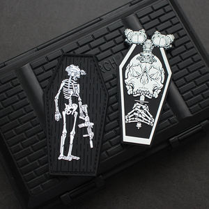 Timbre en caoutchouc chaud transparent re-gravé tactique PVC tridimensionnel crochet boucle en plastique Badge sac timbre <span class=keywords><strong>pour</strong></span> vêtements patchs - Product Image 3