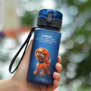 แก้วน้ำพลาสติกขนาด 560 มล. ลายสติทช์ อนิเมะ เกมส์ พิมพ์ลายแบบด้าน แก้วน้ำแบบมีฝาปิด ของขวัญ สีดำ น้ำเงิน เขียว แดง ขวดน้ำความจุขนาดใหญ่ - Product Image 5