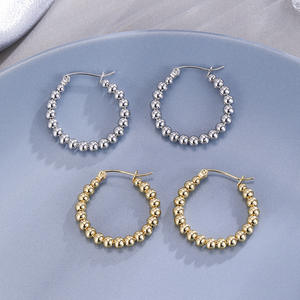 Bijoux minimalistes tendance, boucles d'oreilles géométriques épaisses, imperméables, perles, vente en gros, laiton plaqué or 18 carats - Product Image 2