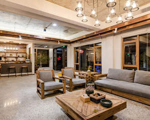 Tavolino rustico rustico antico di colore naturale antico cinese antico della mobilia di legno riciclata - Product Image 5