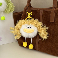 Porte-clés en peluche en forme de saucisse, design anime écologique, forme 3D, pendentif pour sac d'étudiant de remise de diplôme