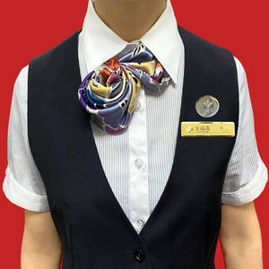 जेइनुजिया ब्रांड लेजर कट-आउट कस्टम स्टेनलेस स्टील बैज के साथ कट-आउट कस्टम स्टेनलेस स्टील बैज और गुआंगडोंग से मुद्रित पॉलिश किनारे - Product Image 6