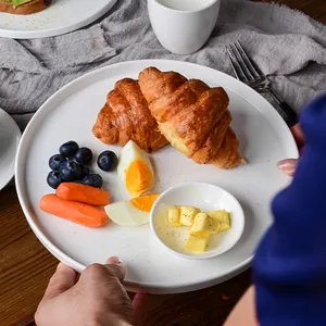 Großhandel Keramik platte mit billigen Bulk Flat White Porzellan Teller für die Hochzeit