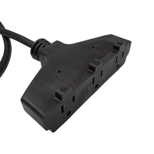 Cable de Extensión GFCI de 15A, 3 Tomas NEMA 5-15P a 3 NEMA 5-15R, Cable Resistente a la Intemperie 14/3 SJTW para Exteriores y Construcción - Product Image 5