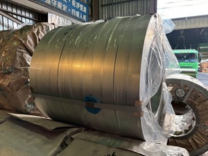 Bobina de Acero Galvanizado por Inmersión en Caliente de Primera Calidad Z275, Bobina GI sin Recubrimiento para Construcción - Product Image 4