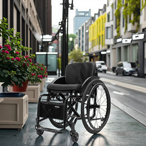 軽量で持ち運びやすいアルミ製手動折りたたみ式車椅子、D型プッシュリム、黒色背もたれ、通気性があり耐久性があり、リハビリに最適 - Product Image 1