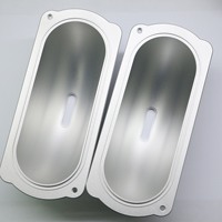 Boîtier de caméra usiné CNC sur mesure, pièces de précision en acier inoxydable anodisé, brochage et perçage