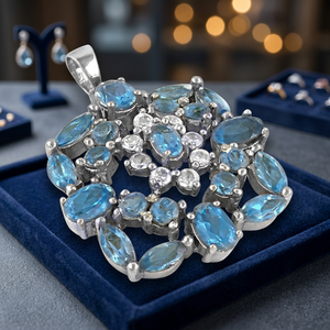 Colgante de Topacio Azul en Forma de Flor, Plata de Ley 925, Corte Marquesa, Engaste de Garras, Estilo Moderno, Joyería Unisex - Product Image 4