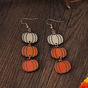 Pendientes de madera creativos nuevos pendientes colgantes de calabaza de tres colores de Acción de Gracias regalos de fiesta de moda para mujeres Uionen 942 - Product Image 2