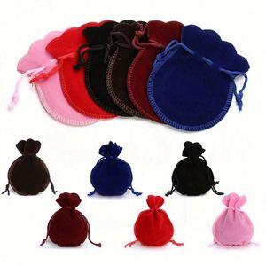 Sacs en velours en gros pour emballage de bonbons, pochettes à bijoux pour fêtes d'anniversaire, sacs à cordon avec impression sérigraphique, sacs anti-poussière pour mariage - Product Image 1