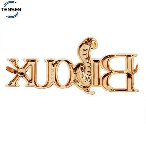 Logo in oro progettato su misura fatto a mano <span class=keywords><strong>Hardware</strong></span> decorativo marchio in rilievo targhetta nome con punta lettera-etichetta borse - Product Image 3