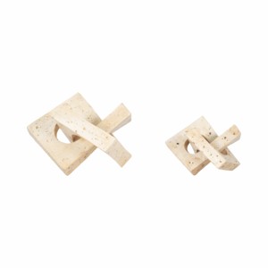 Statuetta in resina geometrica dal design moderno e sagomato per l'arredamento di casa e ufficio - Product Image 2