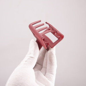 定制彩色塑料发夹实心哑光彩色发夹方形中号鲨鱼夹夹头女性发夹 - Product Image 4
