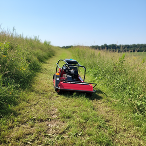 Robot tondeuse de type chenillé télécommandé pour la coupe de l'herbe, robot de désherbage tout-terrain, équipement agricole de jardinage - Product Image 5