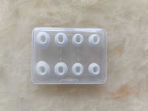 4 Pares <span class=keywords><strong>de</strong></span> Puntas <span class=keywords><strong>de</strong></span> Silicona <span class=keywords><strong>para</strong></span> Auriculares, Repuesto 1:1 <span class=keywords><strong>para</strong></span> Air Pods Pro con Bolsa <span class=keywords><strong>de</strong></span> Empaque, Orificio <span class=keywords><strong>de</strong></span> Reducción <span class=keywords><strong>de</strong></span> Ruido y Protector <span class=keywords><strong>de</strong></span> Polvo Integrado - Product Image 5