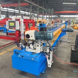 Rouleau de tuyau de descente en tube carré en acier galvanisé automatique formant la machine pour la fabrication de <span class=keywords><strong>carreaux</strong></span> avec pompe à moteur à roulement de moteur à engrenages - Product Image 2