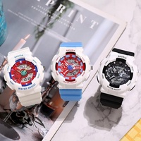 Montre numérique à double affichage de sport à la mode simple pour les jeunes Montre électronique multifonctionnelle polyvalente avec bande élégante Nouvelle mode