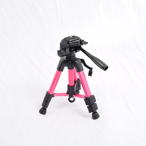 60cm/23.6 "小型だが強いカメラ三脚,アルミ軽量テーブル三脚<span class=keywords><strong>DSLR</strong></span>用ピンク三脚 - Product Image 2