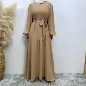 Abaya basique fermée col rond froissé tissu crêpe musulman ligne biseautée conception femmes maxi robes avec manches ballons élastiquées