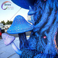 Champignon de dessin animé gonflable fluorescent multicolore avec ventilateur intégré, étanche et durable pour les événements d'Halloween
