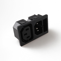 Enchufe combinado C14 + C13, 5 salidas de CA, fusible de toma de corriente a presión TUV CE KC para extensión de nailon de Material de cobre y latón certificado 10A