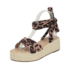 Nouvelles sandales <span class=keywords><strong>compensées</strong></span> décontractées pour femmes, imprimé léopard rose, plateforme, bride transparente, <span class=keywords><strong>à</strong></span> lacets, bout ouvert, <span class=keywords><strong>à</strong></span> <span class=keywords><strong>nouer</strong></span>, antidérapantes - Product Image 1