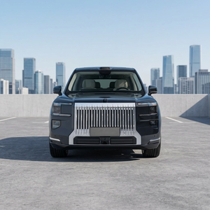 SUV Híbrido Enchufable de Lujo 2025, Vehículo de Nueva Energía de Gran Tamaño y Largo Alcance, Automático, 5 Puertas, 5/6 Plazas, Eléctrico, 100-150kW - Product Image 3