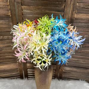 Arreglo floral de una sola rama de lirio araña artificial Junheyuan para decoración de bodas, hogar y accesorios de fotografía. - Product Image 1