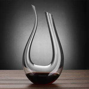 Carafe à <span class=keywords><strong>vin</strong></span> en verre cristal en forme <span class=keywords><strong>de</strong></span> U, style harpe, fabriquée à la machine, <span class=keywords><strong>aérateur</strong></span> <span class=keywords><strong>professionnel</strong></span> pour <span class=keywords><strong>vin</strong></span> rouge, 1500 ml, distributeur <span class=keywords><strong>de</strong></span> <span class=keywords><strong>vin</strong></span> écologique - Product Image 1