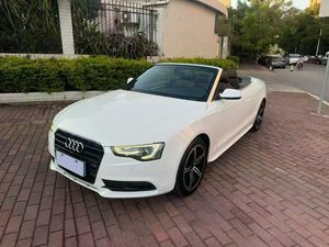 <span class=keywords><strong>Audi</strong></span> A5 d'occasion <span class=keywords><strong>2013</strong></span> 2.0T Volant à gauche Automatique Style élégant Accent chromé Fiable Exportation transfrontalière Sièges en cuir Toit ouvrant <span class=keywords><strong>R18</strong></span> - Product Image 2
