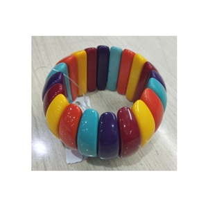 Bracelets en résine de conception de luxe fabriqués en Inde pour filles Bracelets en résine à usage décontracté disponibles en vrac - Product Image 1