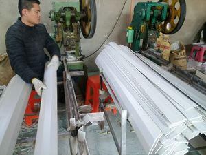 Postes de advertencia de tráfico de PVC flexible, poste superior de barandilla de <span class=keywords><strong>carretera</strong></span> reflectante para guía de carril de <span class=keywords><strong>carretera</strong></span> para delineador de tráfico - Product Image 6