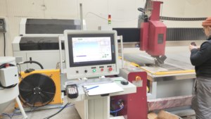 Sistema de Control CNC de Alta Calidad WEIHONGCNC y Programación IGEMS para Máquina de Corte por <span class=keywords><strong>Chorro</strong></span> de Agua - Product Image 4