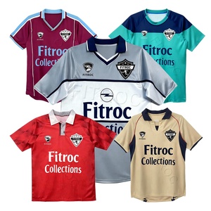 Maillot de football rétro vintage personnalisé de haute qualité chemise de football maillot de football à séchage rapide chemise de football vêtements de sport - Product Image 1