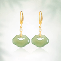 Authentiques boucles d'oreilles classiques en argent S925 Forever Star, certifiées par un tiers, serties de griffes, en jade Hetian naturel vert en forme de dragon