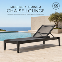 Chaise longue d'extérieur commerciale en aluminium empilable, moderne, pour piscine, résistante aux intempéries, transat inclinable pour hôtel, resort, patio