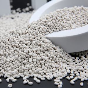 Мастербатч с карбонатом кальция (CaCO3) для полиэтилена (PE) и полипропилена (PP), высокая дозировка, для производства пакетов, гранулы, экспорт из Вьетнама - Product Image 3