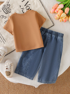 Ensemble mode été 2026 pour filles : Haut court kaki à manches courtes et pantalon en jean imprimé – Nouvelle collection tendance - Product Image 6