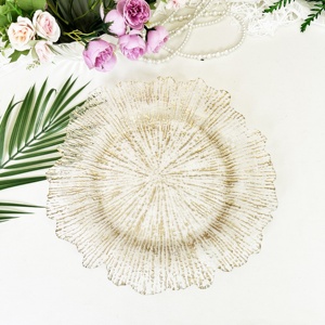 Piatti Segnaposto Vintage Dorati da 13 Pollici per Matrimoni ed Eventi Speciali, Economici in Acrilico Trasparente con Bordo Nero o Argento - Product Image 3