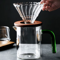 Machine de soufflage rotative multi-stations semi-automatique pour la fabrication de bouteilles en verre, de biberons, de théières et de petits pots en verre borosilicate