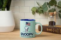 Tasse en céramique Silver Buffalo Peanuts First Beagle on the Moon avec Snoopy 20 onces