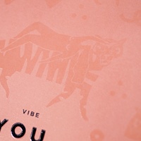 Boîtes d'emballage de bougie UV de tache rose de luxe de conception libre, emballage de boîte de papier de pot de bougie avec le logo fait sur commande