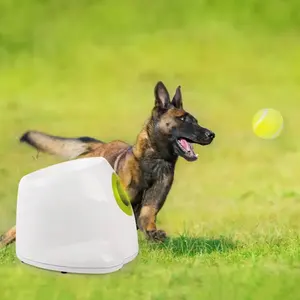 Mainan menarik interaktif jarak jauh lebih panjang peluncur bola anjing/mainan lempar bola anjing otomatis mesin untuk latihan hewan peliharaan luar ruangan