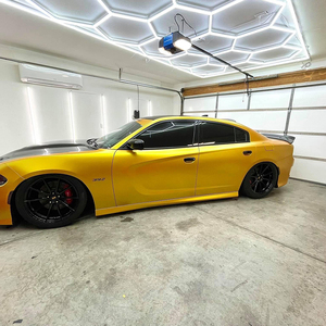 SUEZ Custom mall 4s éclairage de garage magasin de voitures éclairage de garage led lustre de luxe lumière hexagonale LED - Product Image 1