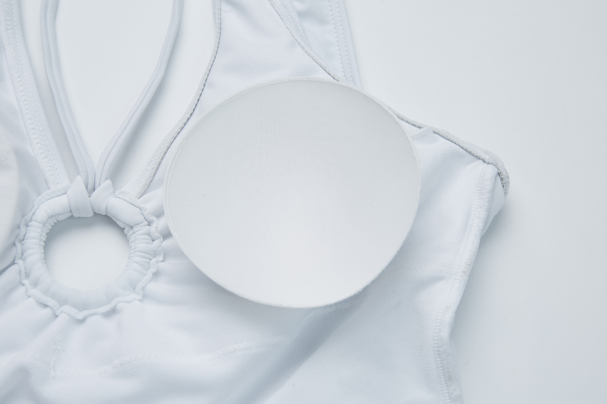 Wholesale 2022 solid white fashion swimsuit beach wear