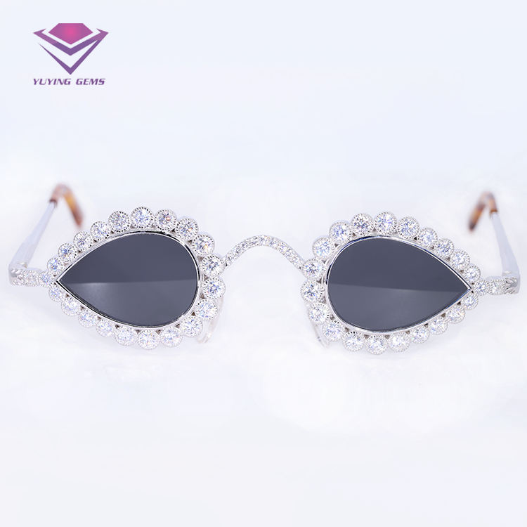 แพร์-มอยซาไนต์